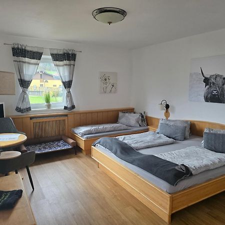 Schusterbauer Villa Koppl Ruang foto