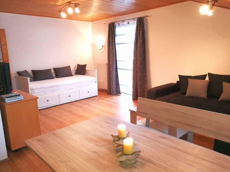 Schusterbauer Villa Koppl Bagian luar foto